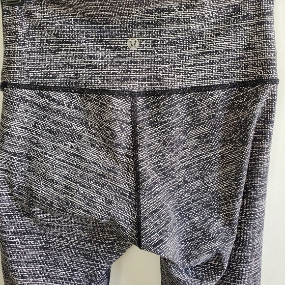Lululemon Athletica Wunder Under High Rise Coco Pique Black Size 6 - Picture 6 of 12